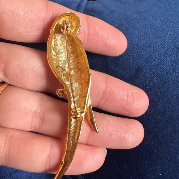 Beautiful vintage parrot broach - Picture 3 of 4